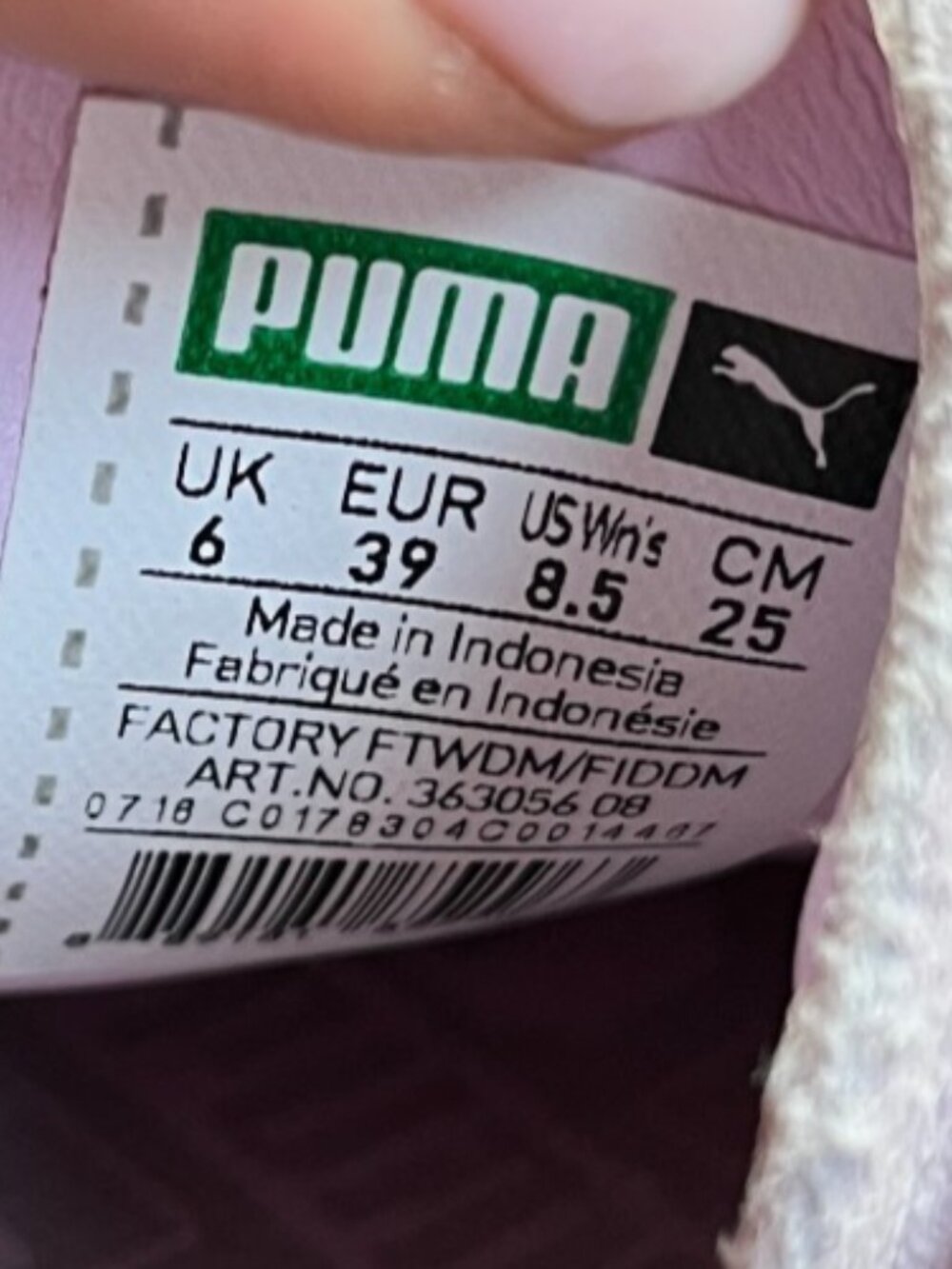 Puma Suede Classic Womens Size 8.5 Pink Athletic Suede Walking Shoes Sneakers - Picture 9 of 10